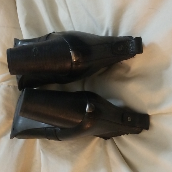 Ugg Black size 9 ankle boots - Picture 5 of 12